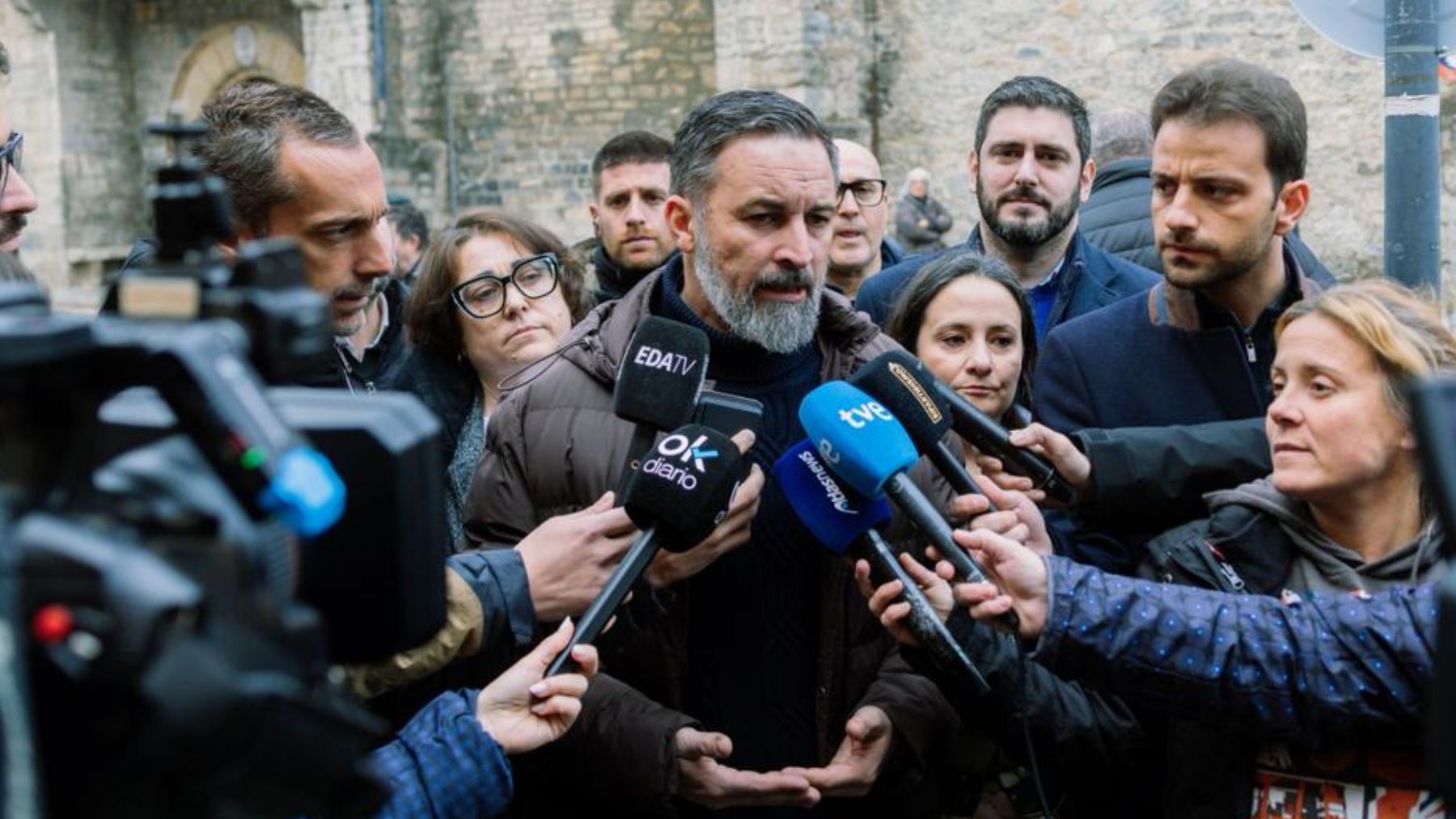 La diócesis de Jaca molesta por que Vox convoque a la prensa frente a una iglesia: No nos gusta nada