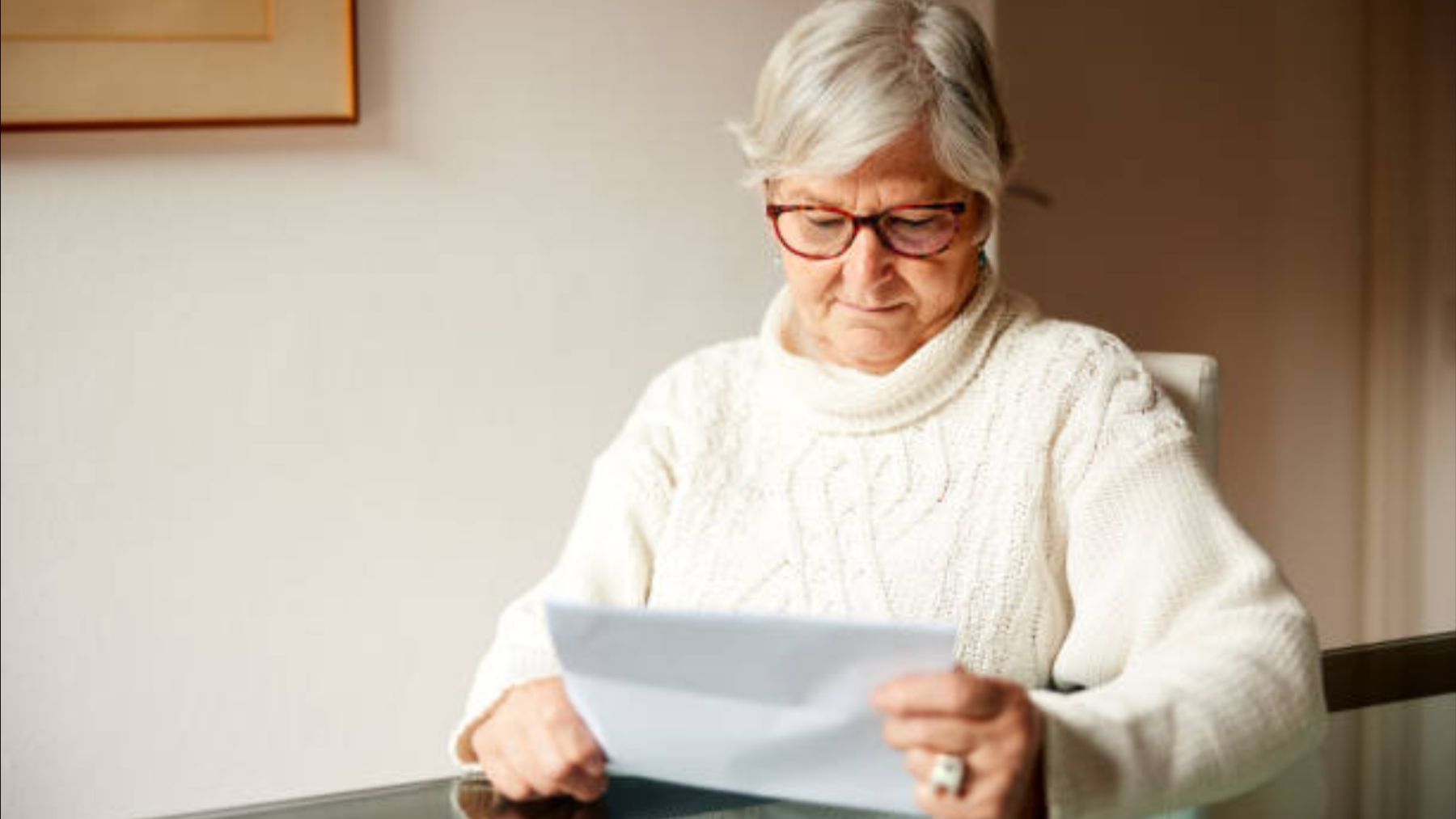 La carta de la Seguridad Social que pone en alerta a media España: tírala inmediatamente