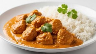 Pollo con curry