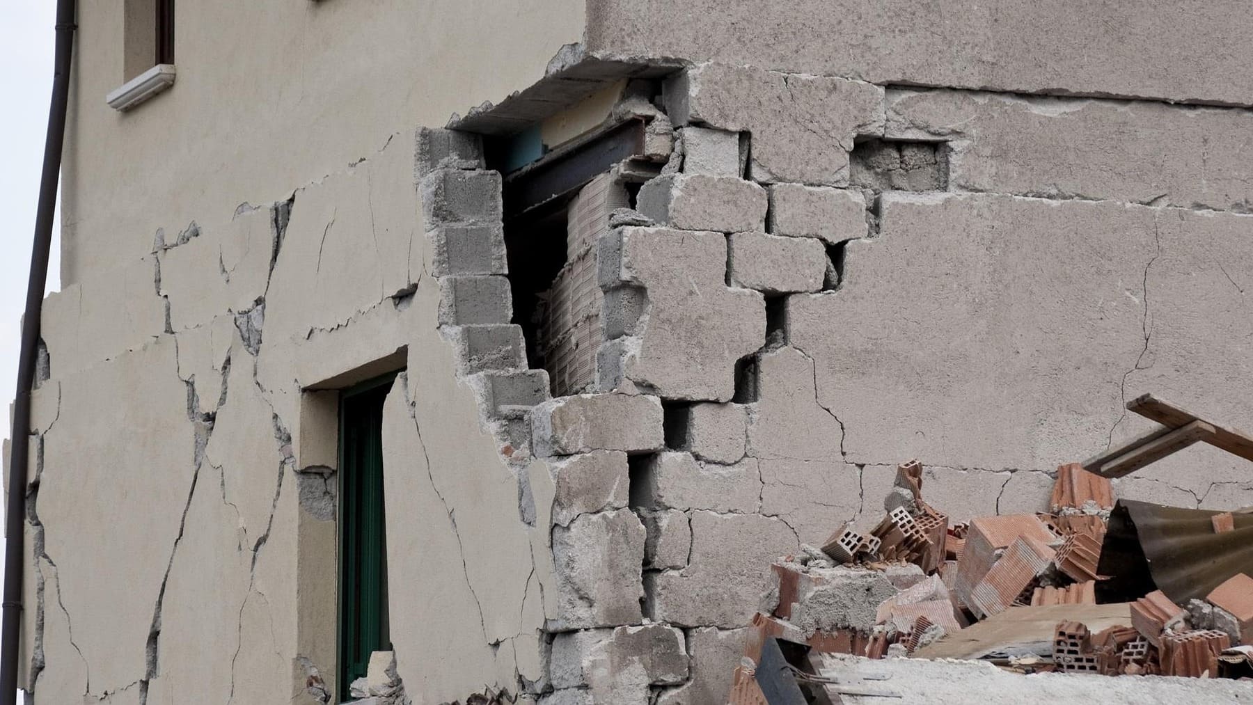 Los sismólogos confirman la causa principal que desencadenó un brutal terremoto de 7.4 grados en Chile