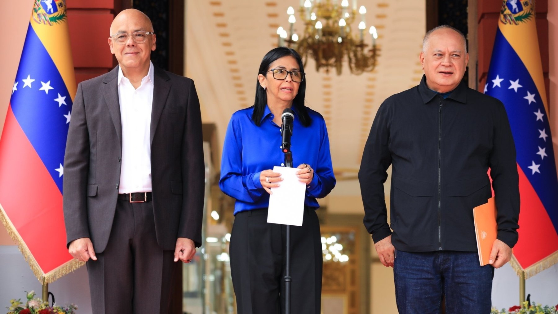 Delcy Rodríguez anuncia un nuevo momento político en Venezuela tras la captura de Maduro