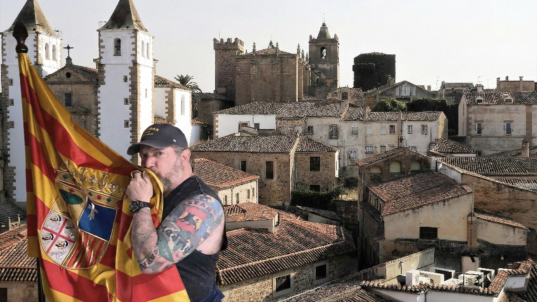 Un turista estadounidense visita Cáceres y se queda sin palabras: Siento mucho haber tardado 30 años en venir