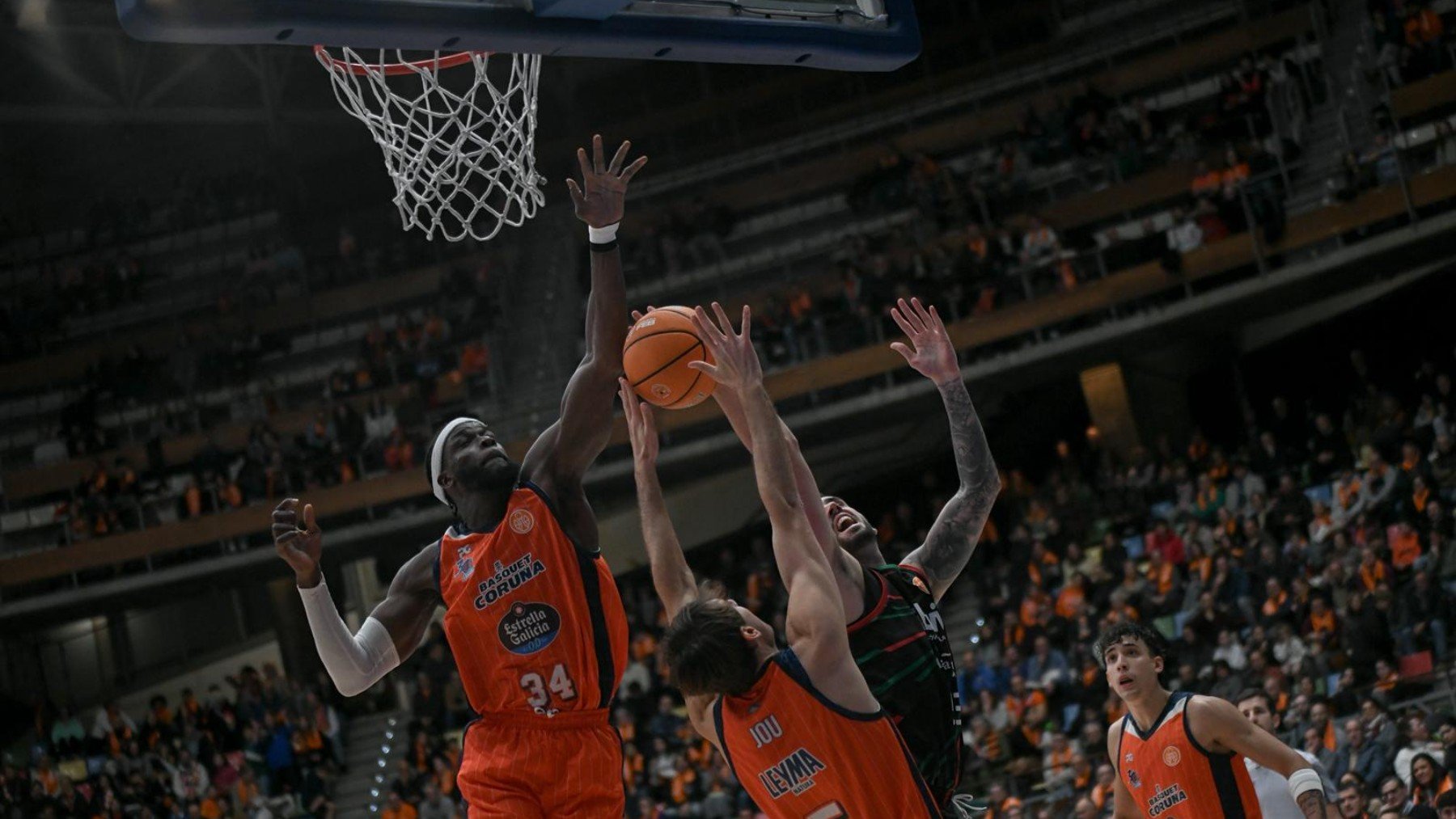 94-72. El Fibwi cierra la primera vuelta cayendo en casa del líder