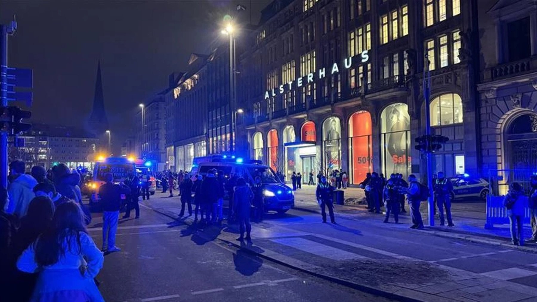 Apuñalamiento tras una protesta contra el régimen iraní en Alemania: 2 heridos graves y 3 detenidos