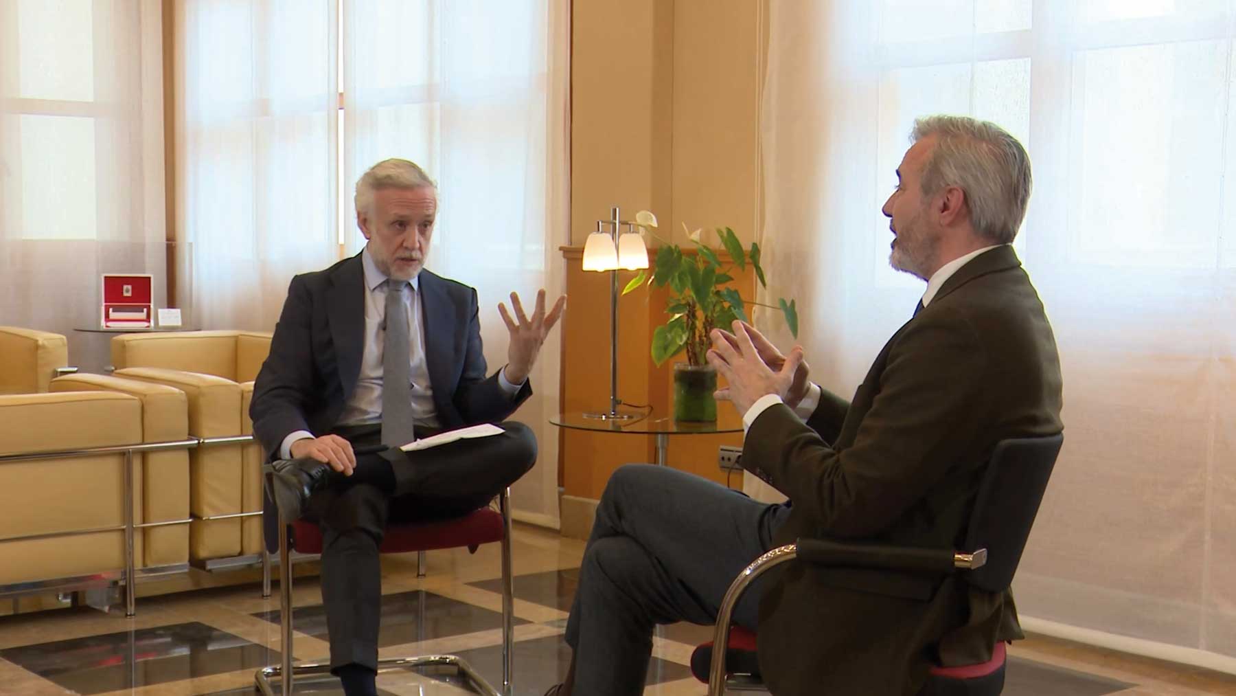 Azcón: Vox ya estuvo en el Gobierno de Aragón y no hizo gran cosa