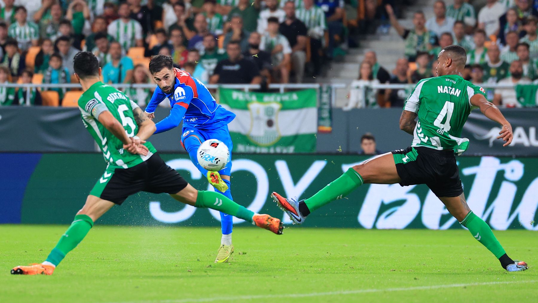 Al Atlético le toca un hueso en cuartos: visitará al Betis en La Cartuja