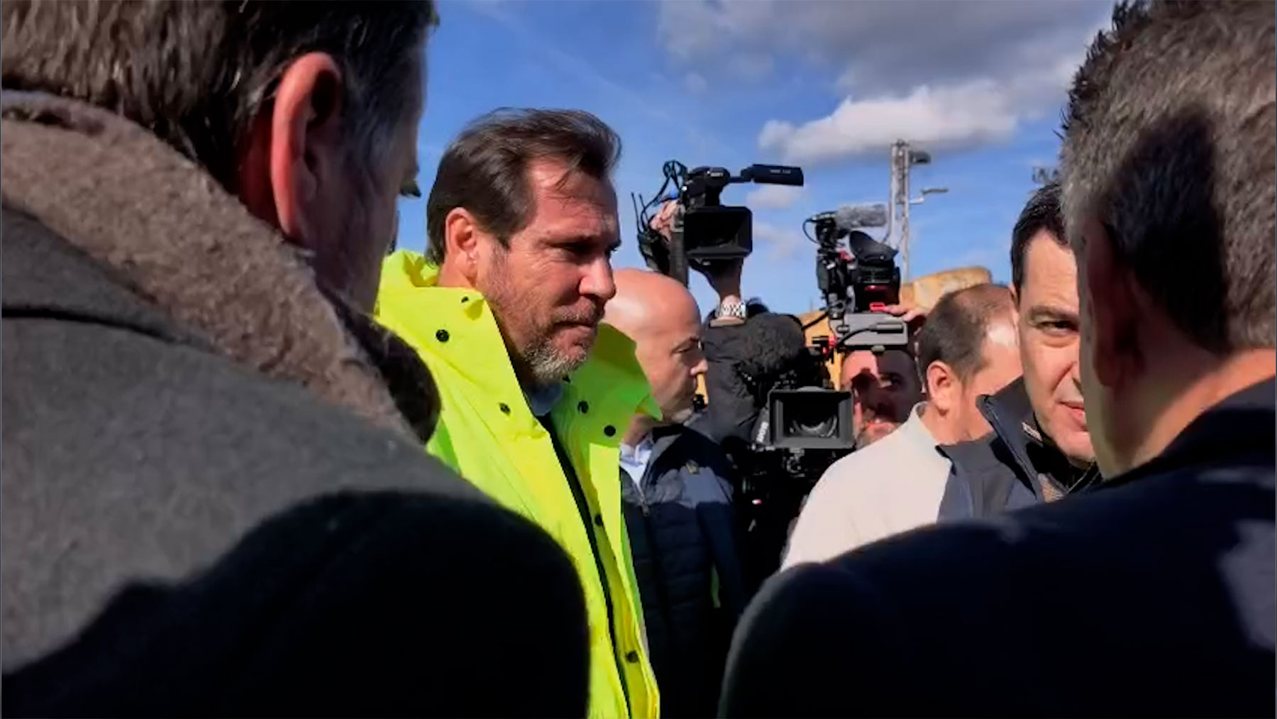 Puente evita responder a OKDIARIO si va a dimitir tras la tragedia de Adamuz