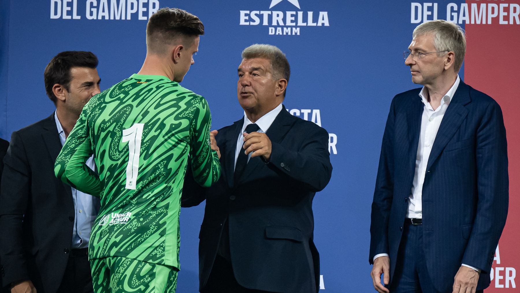 Laporta analiza la salida de Ter Stegen: Necesita jugar y esperamos que sea un hasta luego