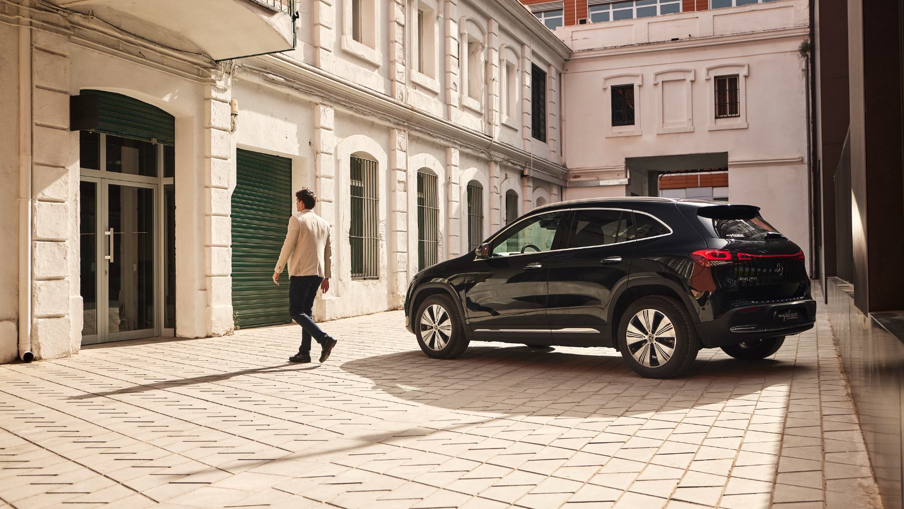 ●	Entre los nuevos hábitos de turismo destacan los viajes fuera de temporada alta (20,6%), las escapadas más cortas (15,7%) y viajes a zonas menos concurridas (13,2%).