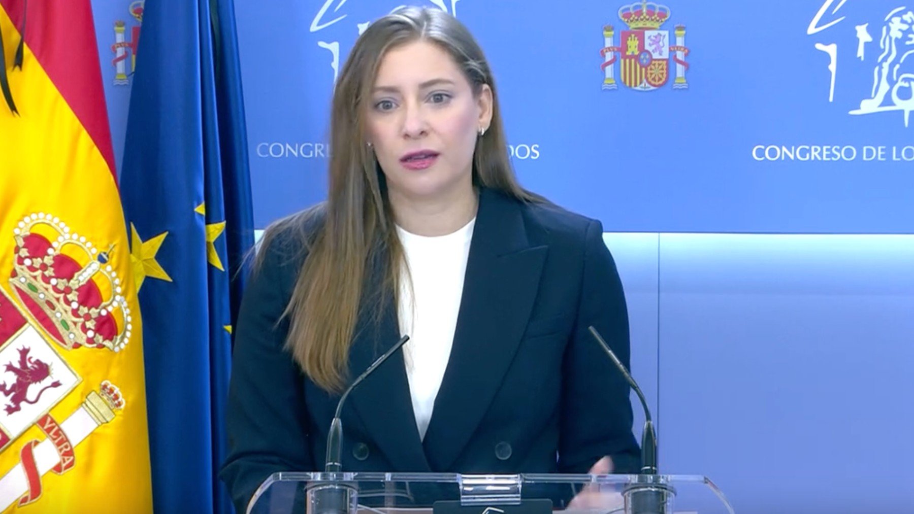 Ester Muñoz: Si yo fuera socialista, ahora estaría llamando asesino a Puente