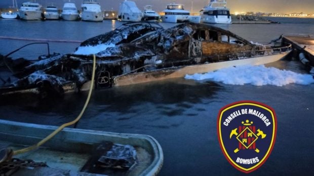 incendio barco Arenal