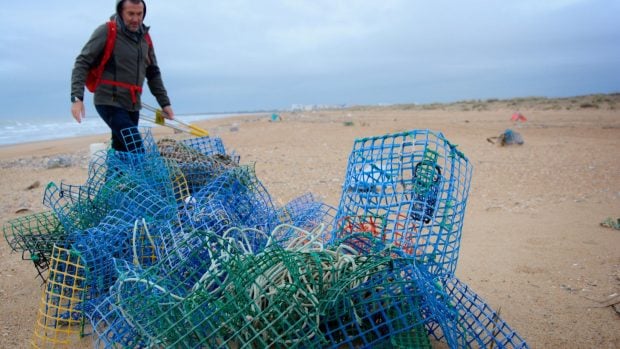 quique bolsitas playa