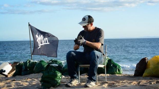 recogida playa bolsitas