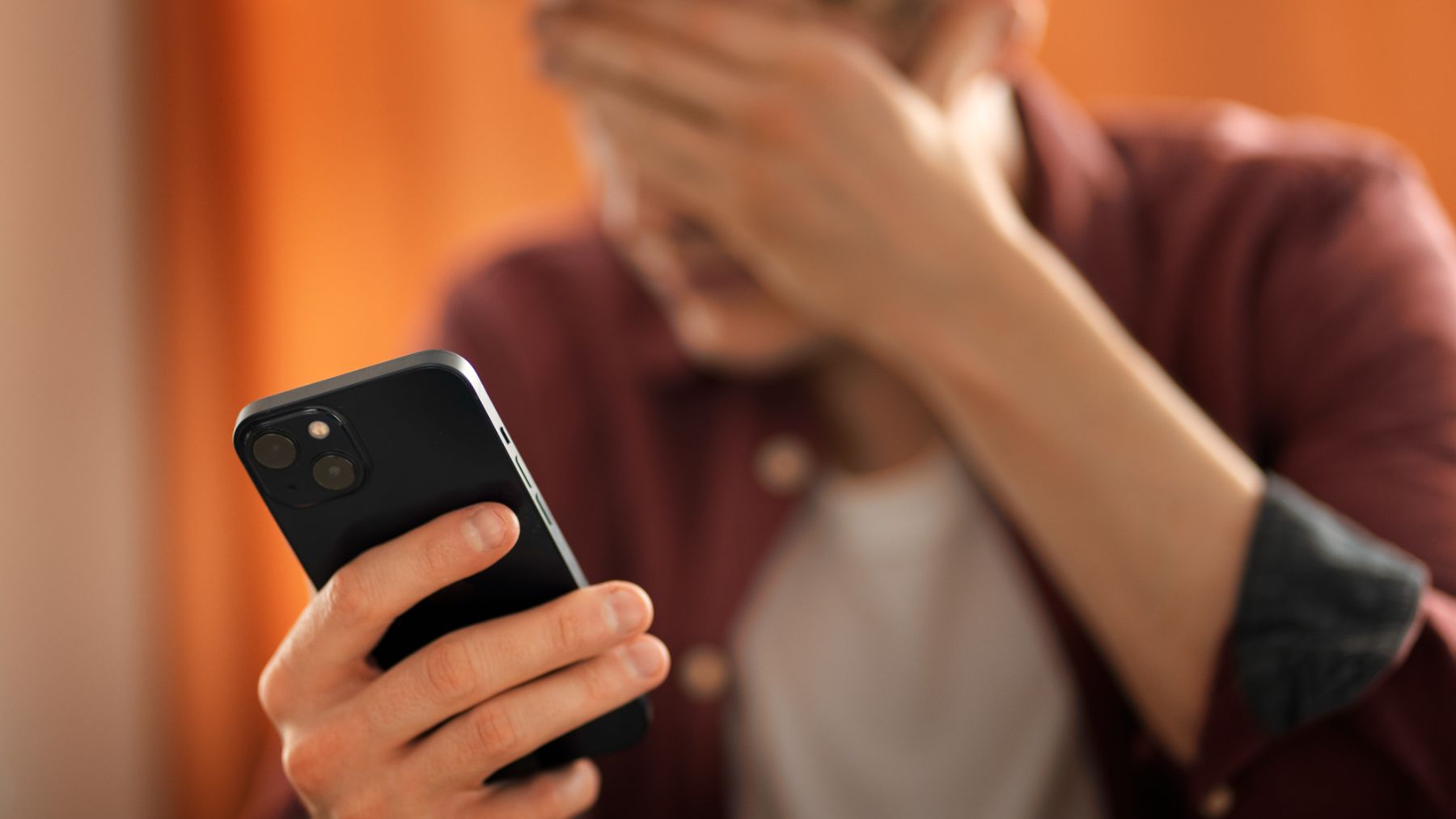 Rechazar una llamada de spam es lo peor que puedes hacer: lo que recomiendan los expertos