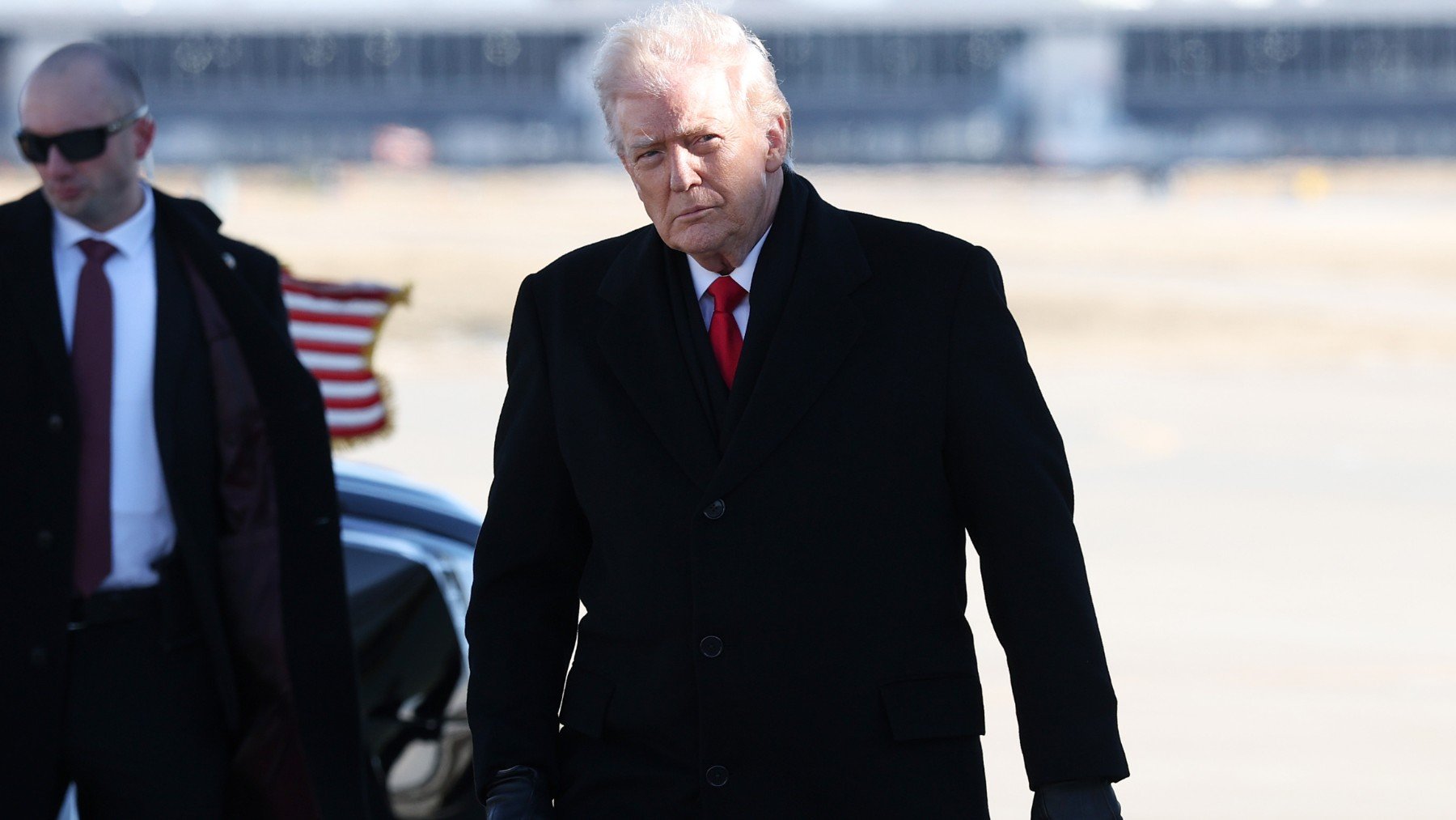 Trump ordena investigar la muerte de un manifestante en Minnesota a manos de agentes federales