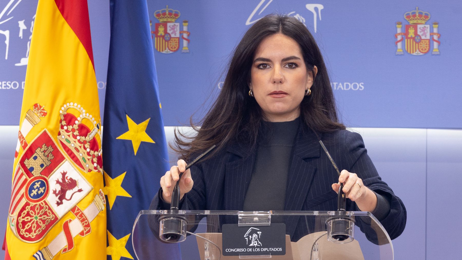 Vox alerta de los riesgos de la política migratoria de Sánchez: invasión, pérdida de identidad y colapso