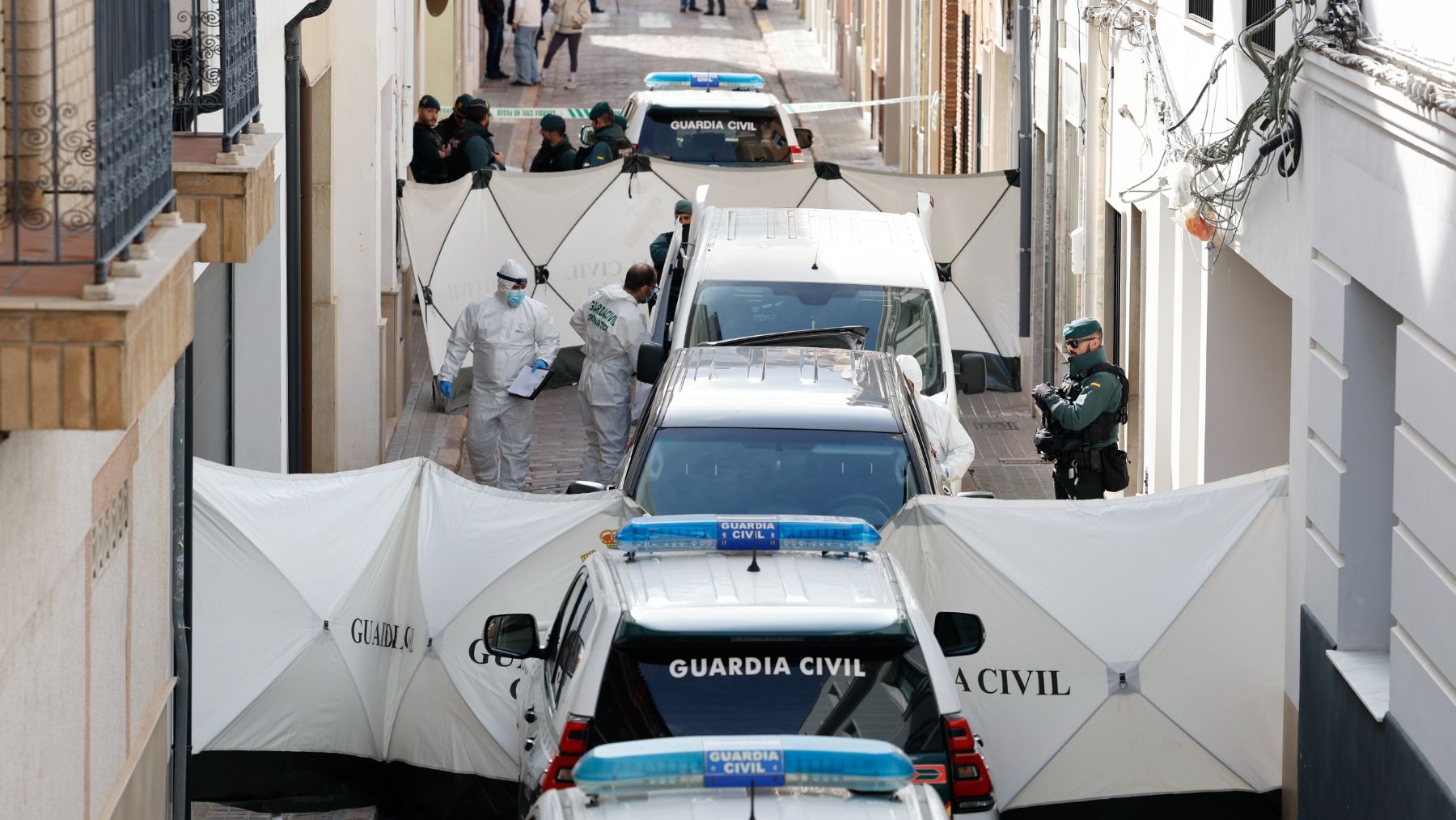 La autopsia confirma que Álex, el niño de 13 años asesinado en Sueca, fue apuñalado por un adulto