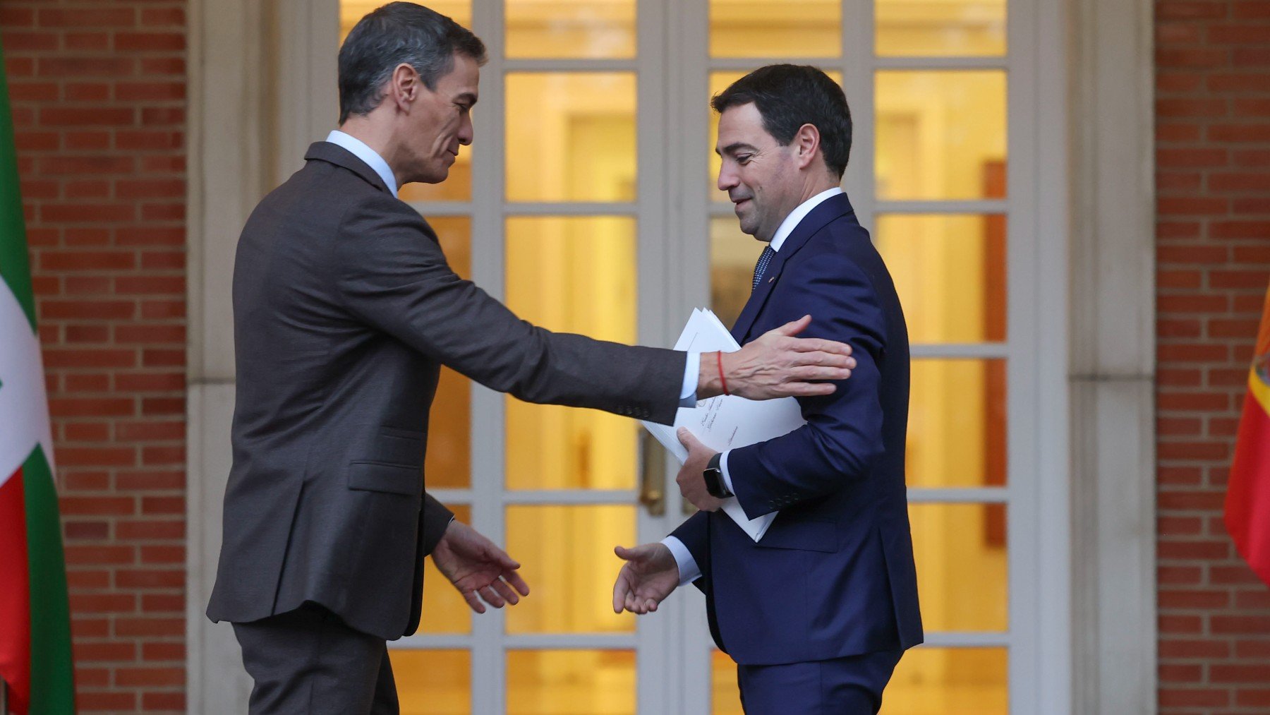 El PNV da dos meses a Sánchez para quedarse con la gestión de los aeropuertos y el control de la inmigración