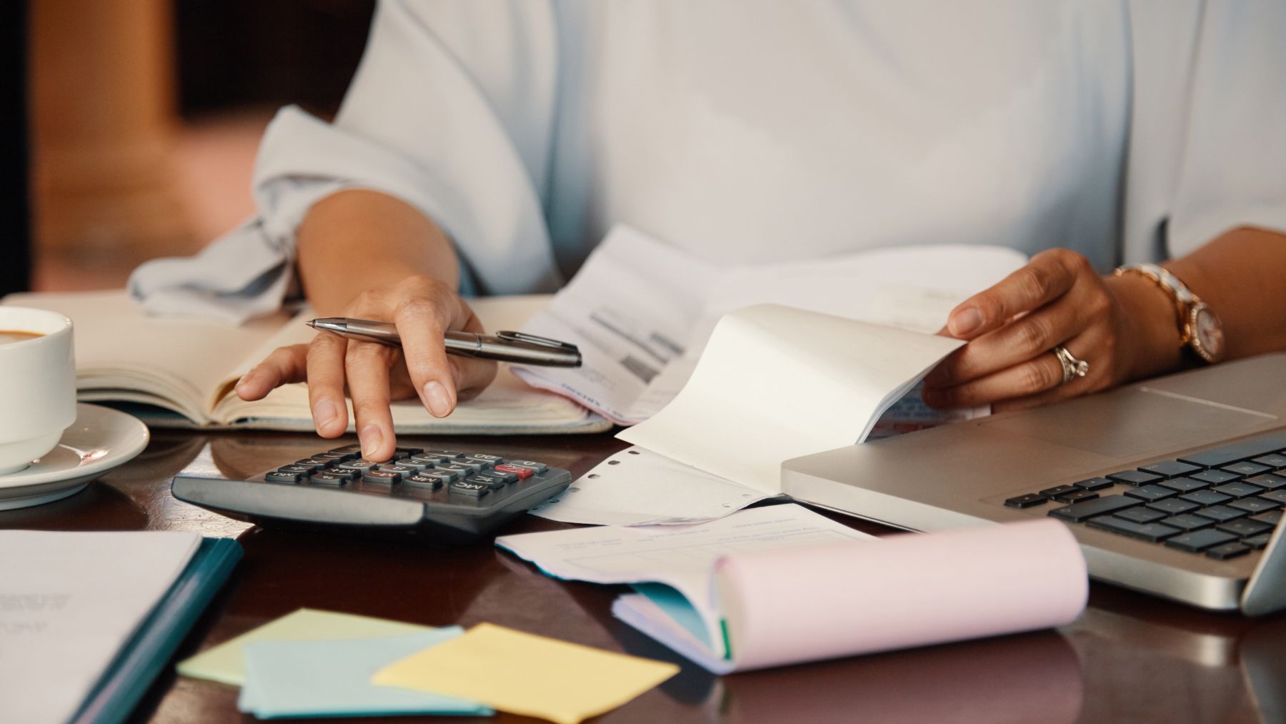 Palo a Hacienda: te va a pagar intereses de demora si estás en ésta lista y es oficial