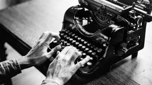 Infligir o infringir en español según la RAE, infligir e infringir no son lo mismo, definición RAE de infligir, RAE explica qué es infringir, dudas RAE infligir e infringir.