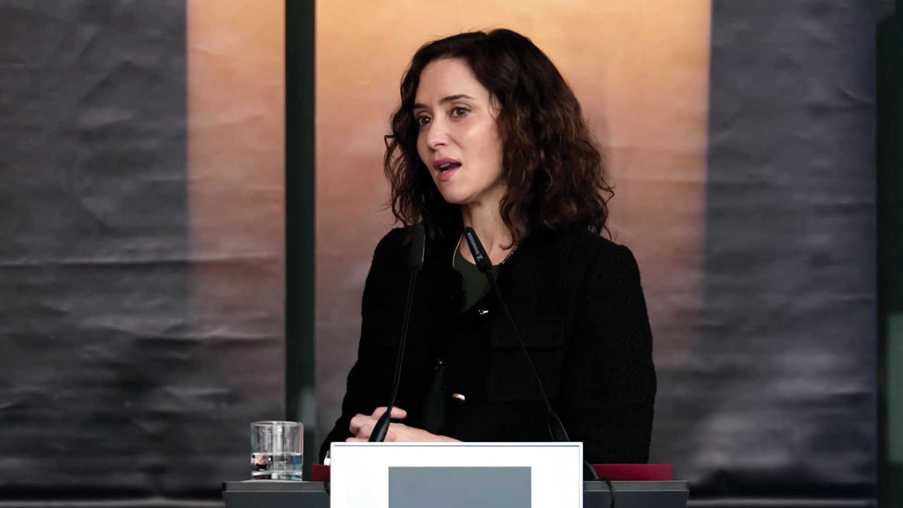 Ayuso pide no instalar en Occidente el odio a los judíos ni blanquear el terrorismo de Hamás