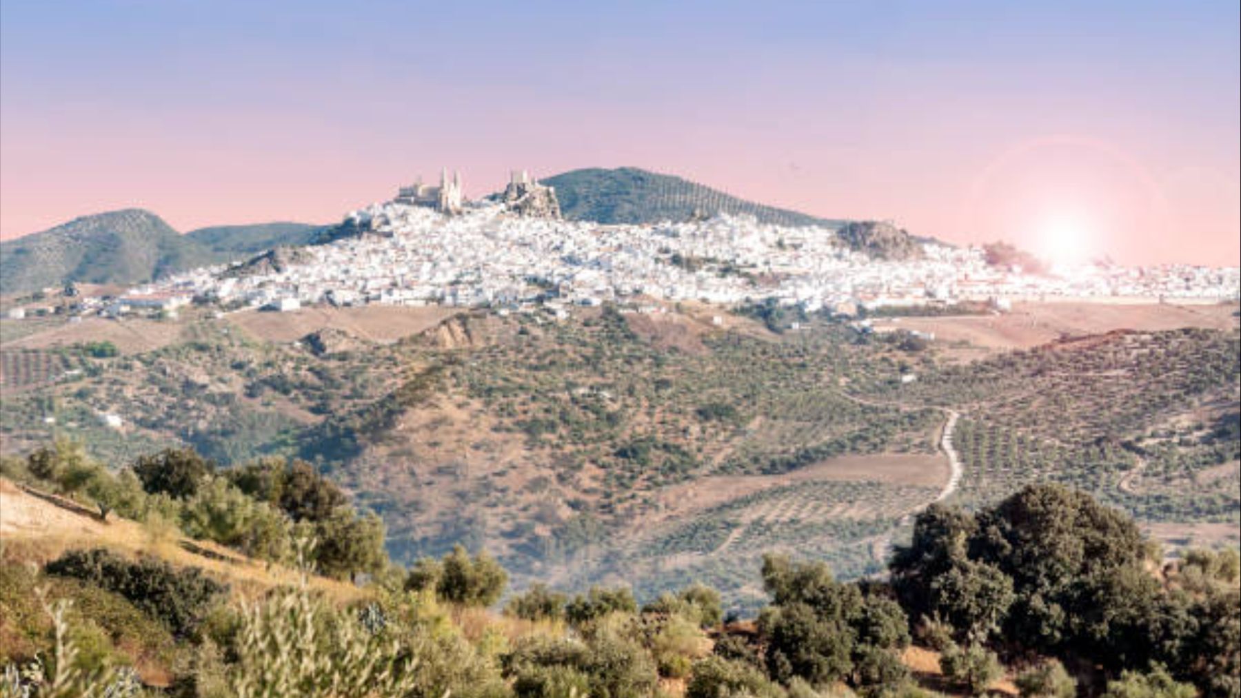 El pueblo andaluz con paisaje del norte que parece sacado de un cuento de Navidad