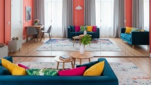 Los arquitectos recomiendan usar espejos e ilusiones ópticas en vez de cuadros o estanterías.