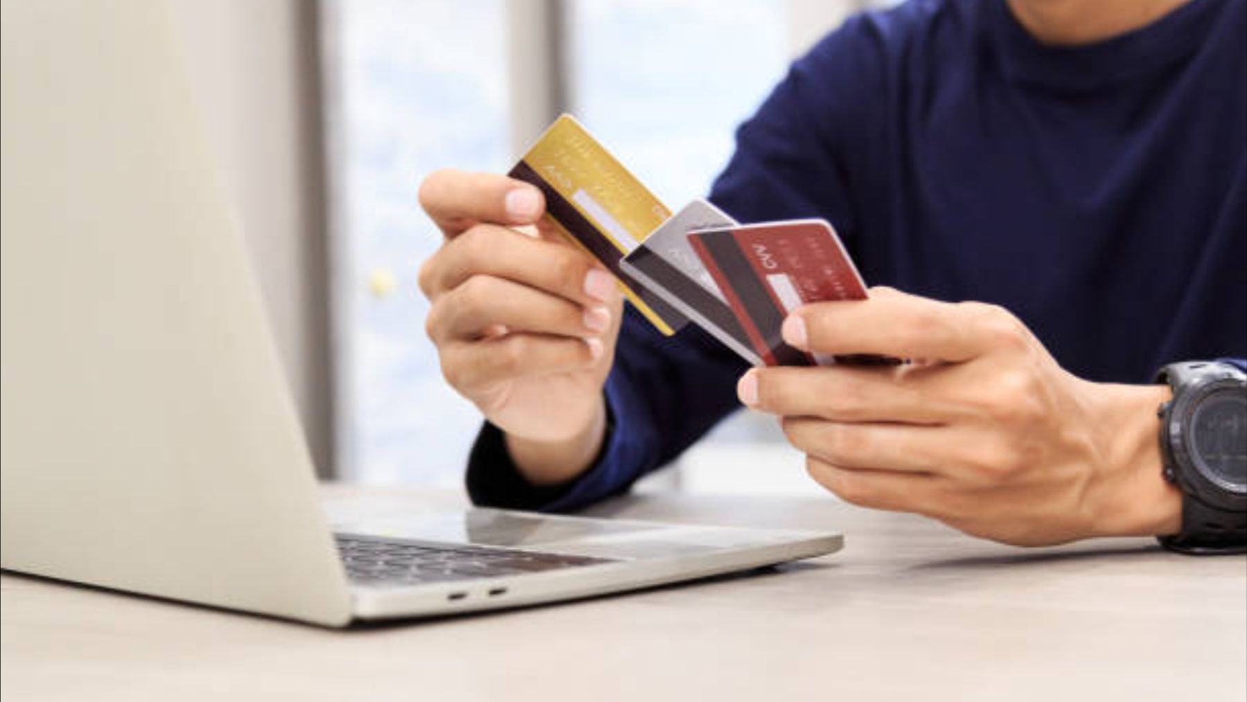 El Gobierno hace oficial el giro con las tarjetas de crédito: adiós a lo que conocíamos hasta ahora