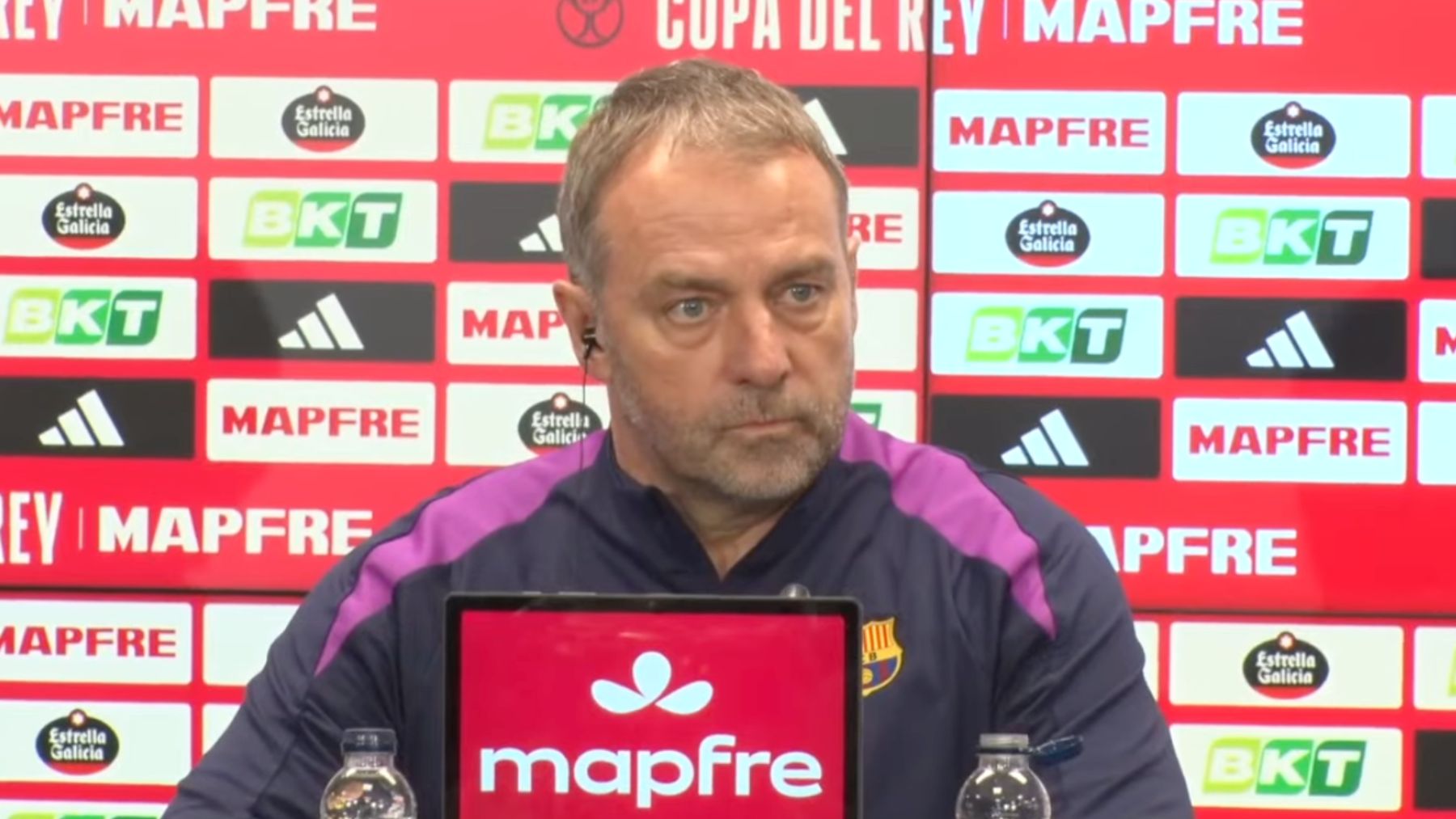 Flick se sincera sobre la lesión de Raphinha: No estoy contento y habrá qué ver que debe cambiar él