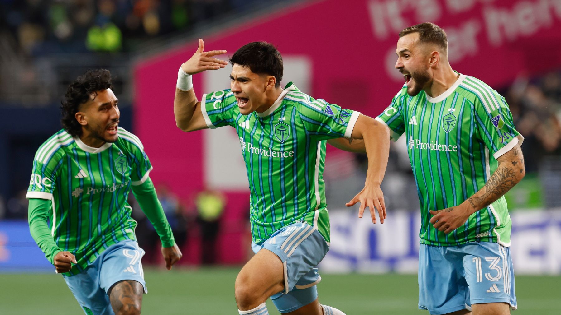 Cierre del mercado de fichajes de invierno 2026 en directo: última hora de inscripciones, confirmados y posibles traspasos del Real Madrid y Barcelona