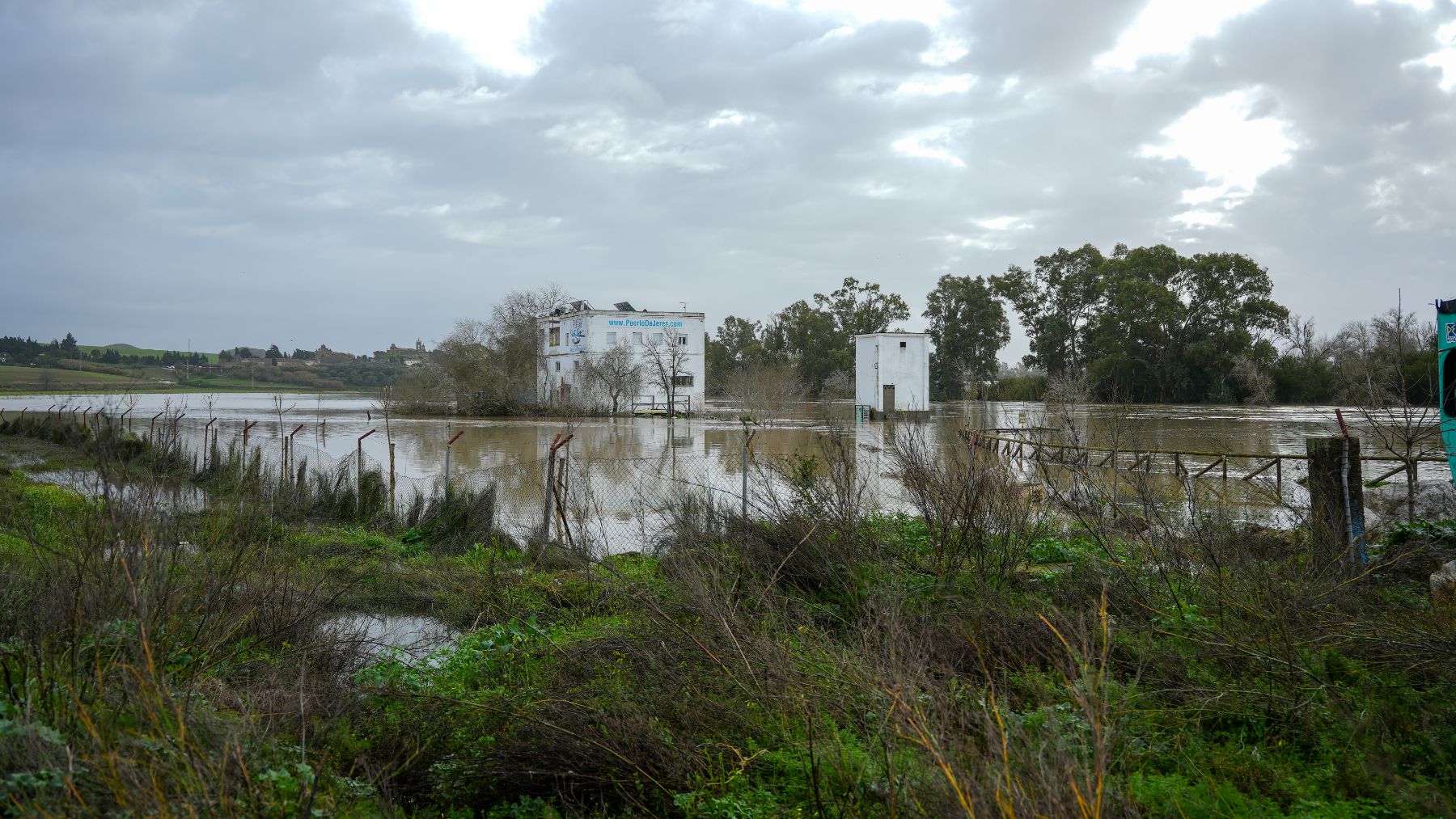 Más de 900 evacuados en Jerez de la Frontera, Jimena y San Roque por el riesgo de inundaciones
