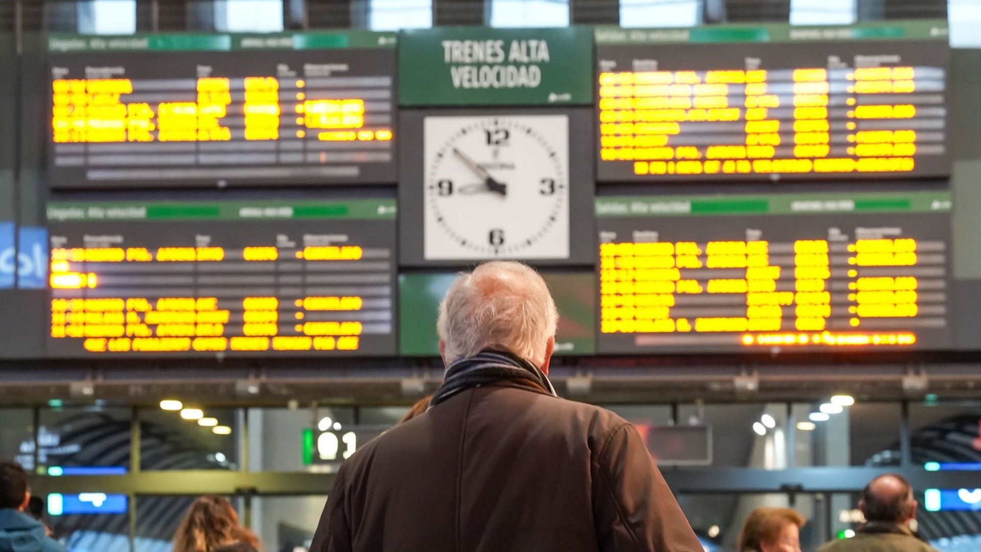 Las restricciones de Adif ya causan retrasos de entre una y dos horas a los trenes de Iryo