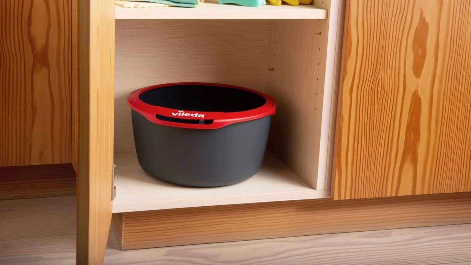 Lidl rebaja la fregona de Vileda: elimina un 99% de bacterias del suelo de una sola pasada