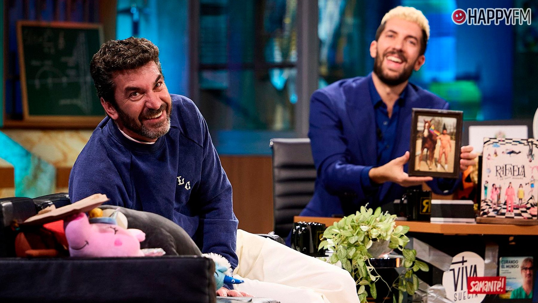 Arturo Valls sorprende a Broncano con un desnudo integral como Leiva: De las cosas más locas