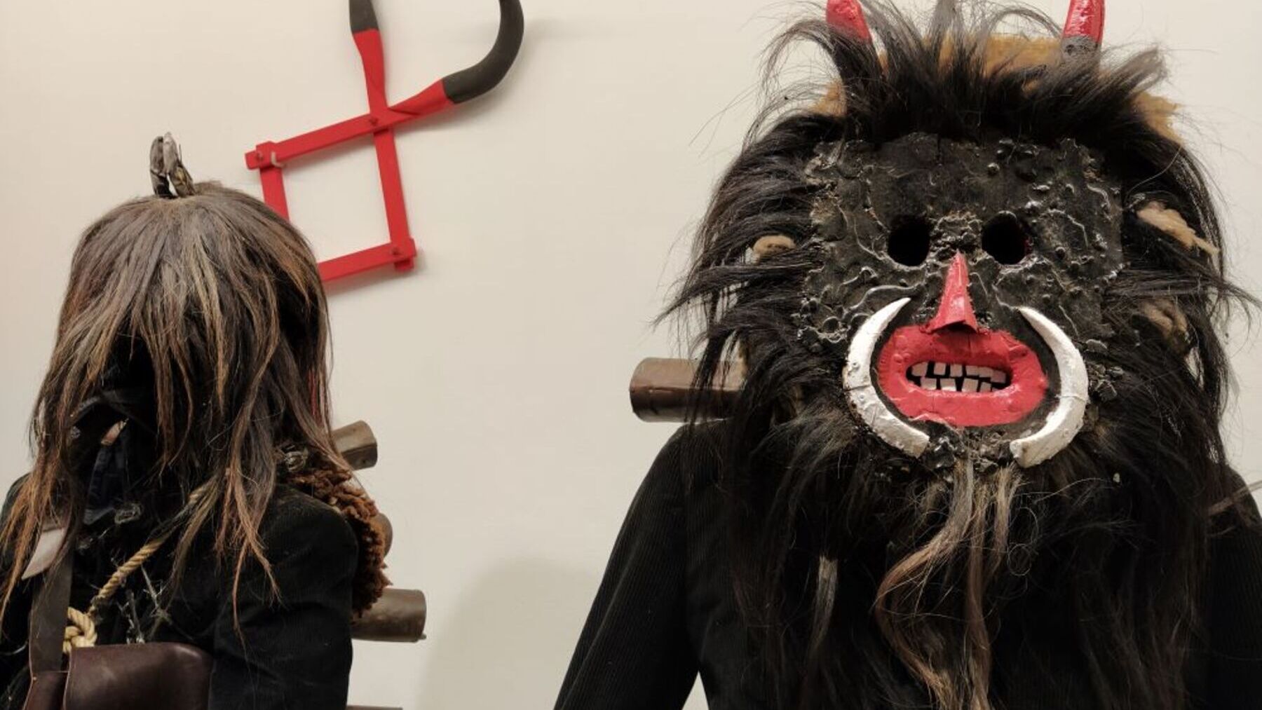 No es carnaval, aunque lo parece: la insólita mascarada que celebra este pueblo castellano cada 1 de enero