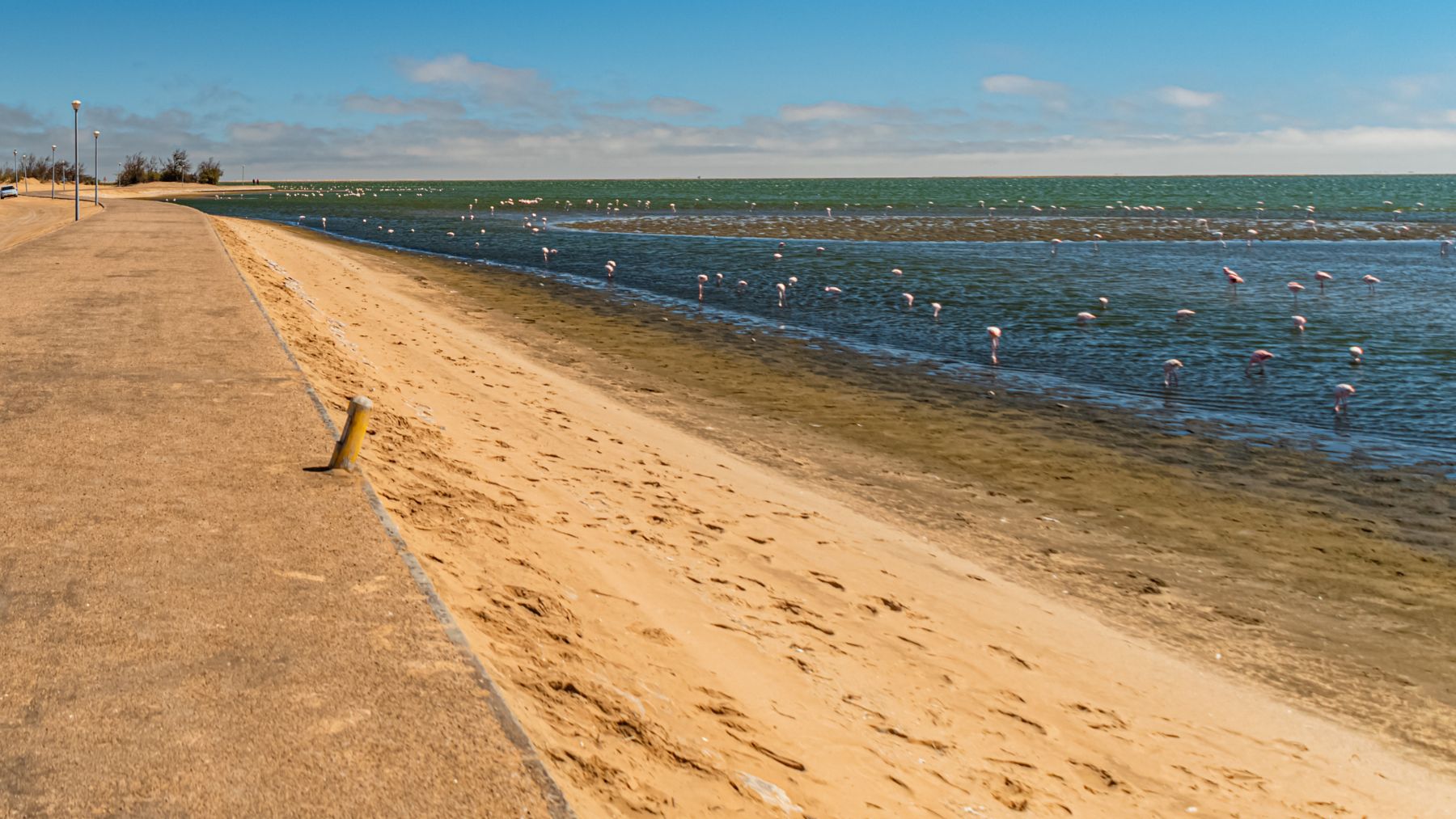 Revolución a la vuelta de la esquina: cada vez más ciudades españolas eliminan cemento para proteger sus playas