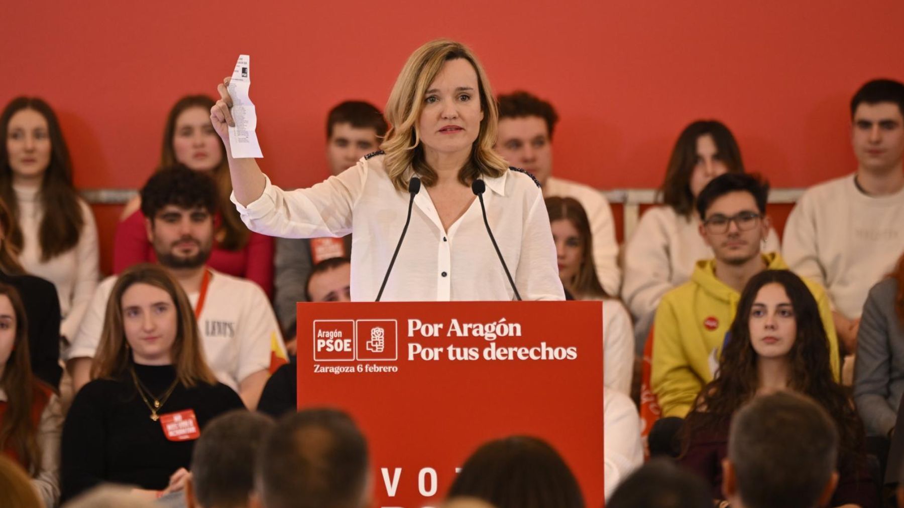Sánchez arropa a Alegría en el cierre de campaña del PSOE en Aragón
