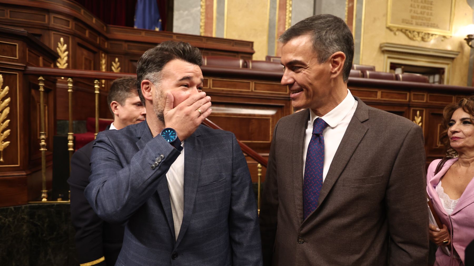 El PSOE se desespera ante la incapacidad de su izquierda para enterrar sus fobias