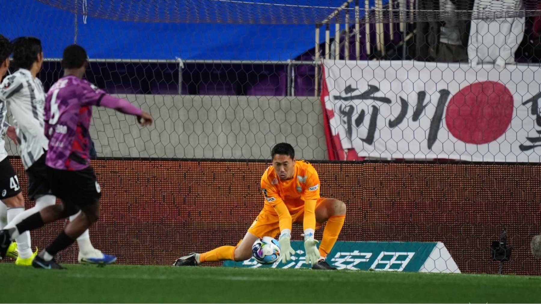 Japón revoluciona el mundo del fútbol y elimina los empates en los partidos