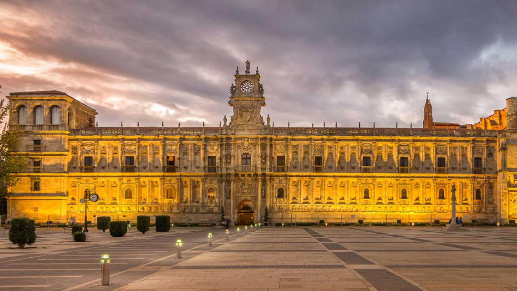 La ampliación fantasma del Parador de San Marcos de León: una década para ver concluir su reforma