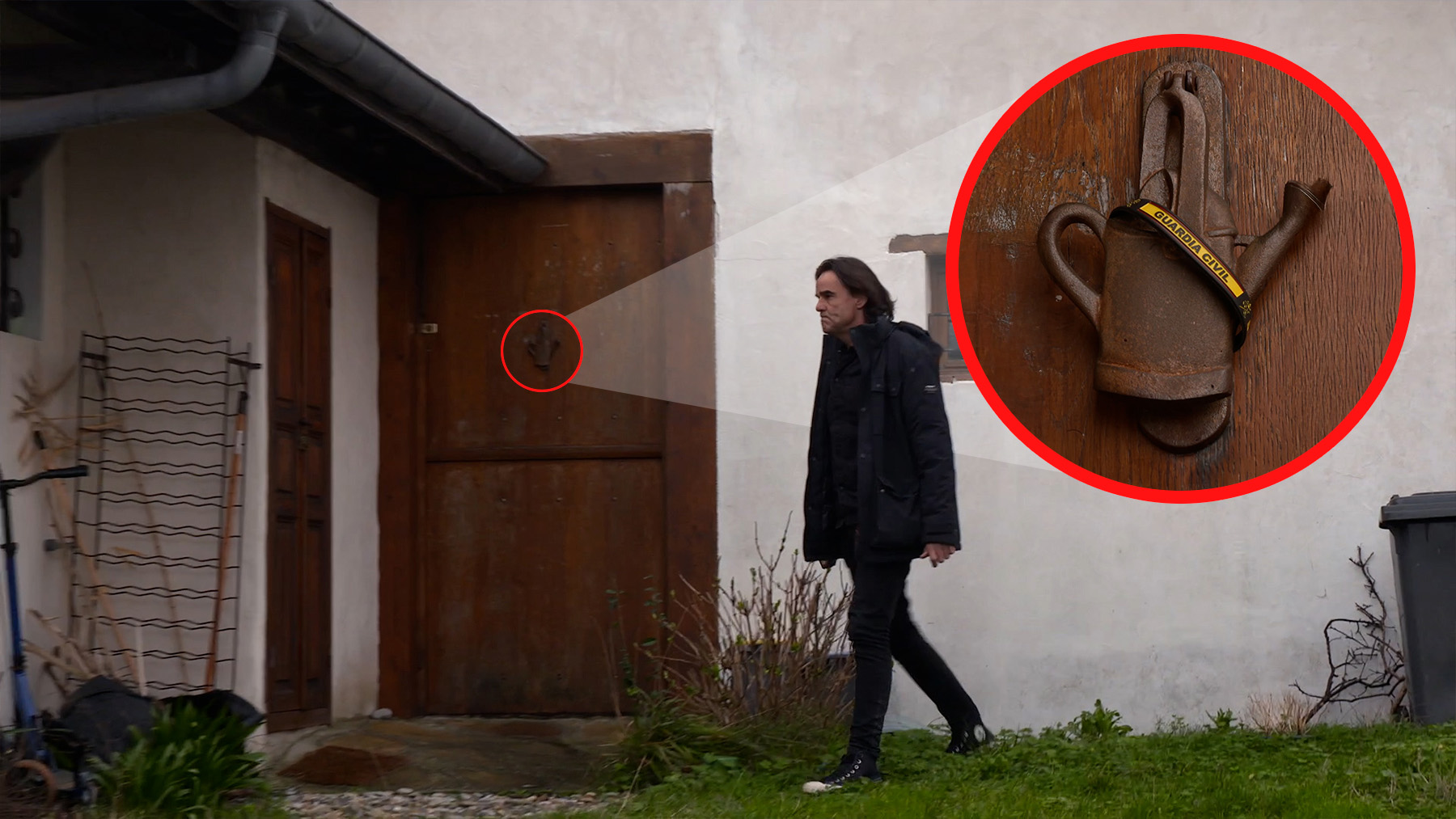 Los proetarras acusan a OKDIARIO de amenazar al sanguinario Ternera por poner en su puerta una pulsera de la Guardia Civil