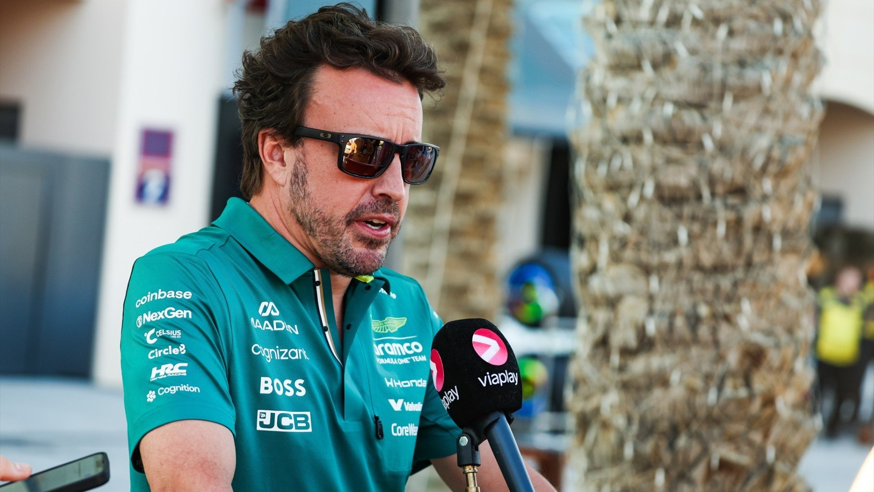 Alonso confía en la promesa de Newey con su Aston Martin: Con el tiempo será el mejor coche