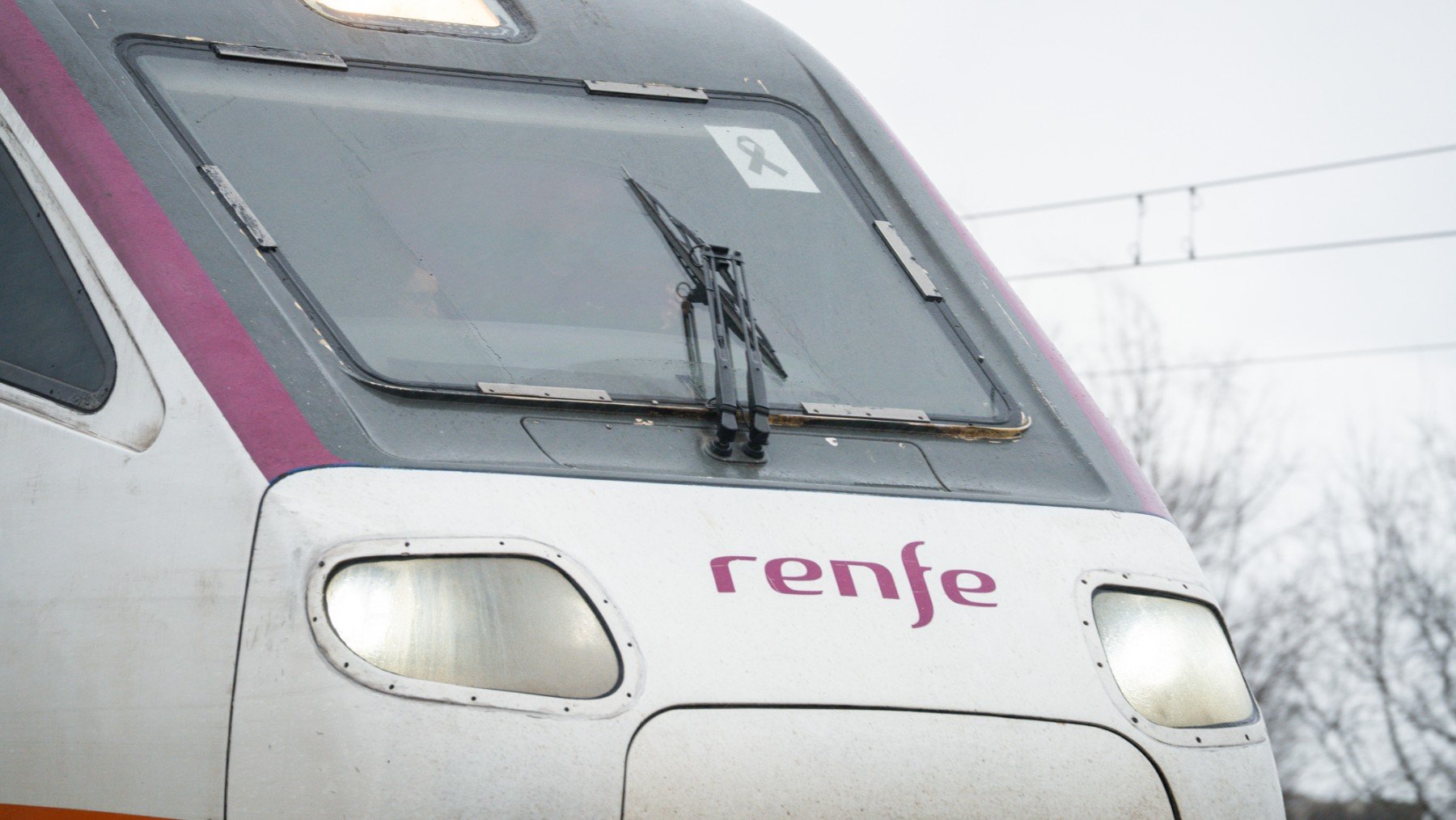 Adif da por reparada la línea Madrid-Sevilla tras el accidente de Adamuz: las operadoras decidirán si circulan