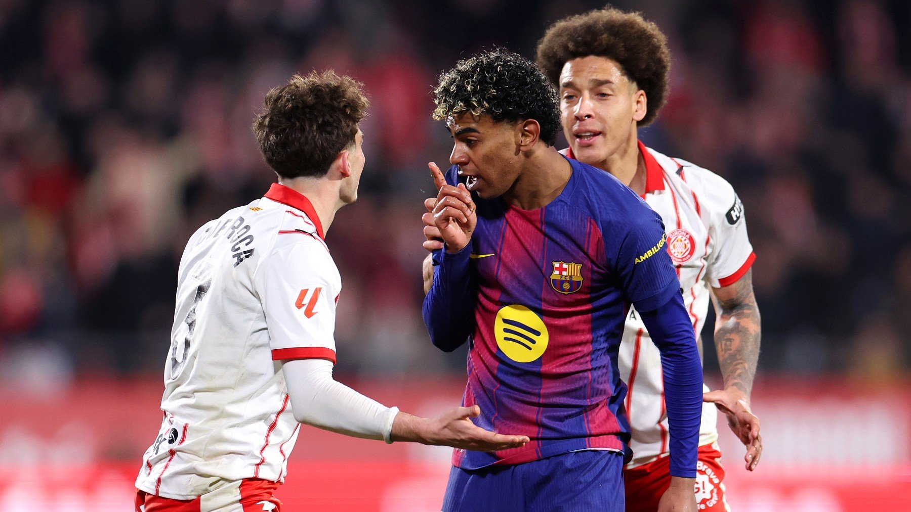 Lamine Yamal toca fondo en Girona: falla un penalti con 0-0 en una jugada que condenó al Barcelona