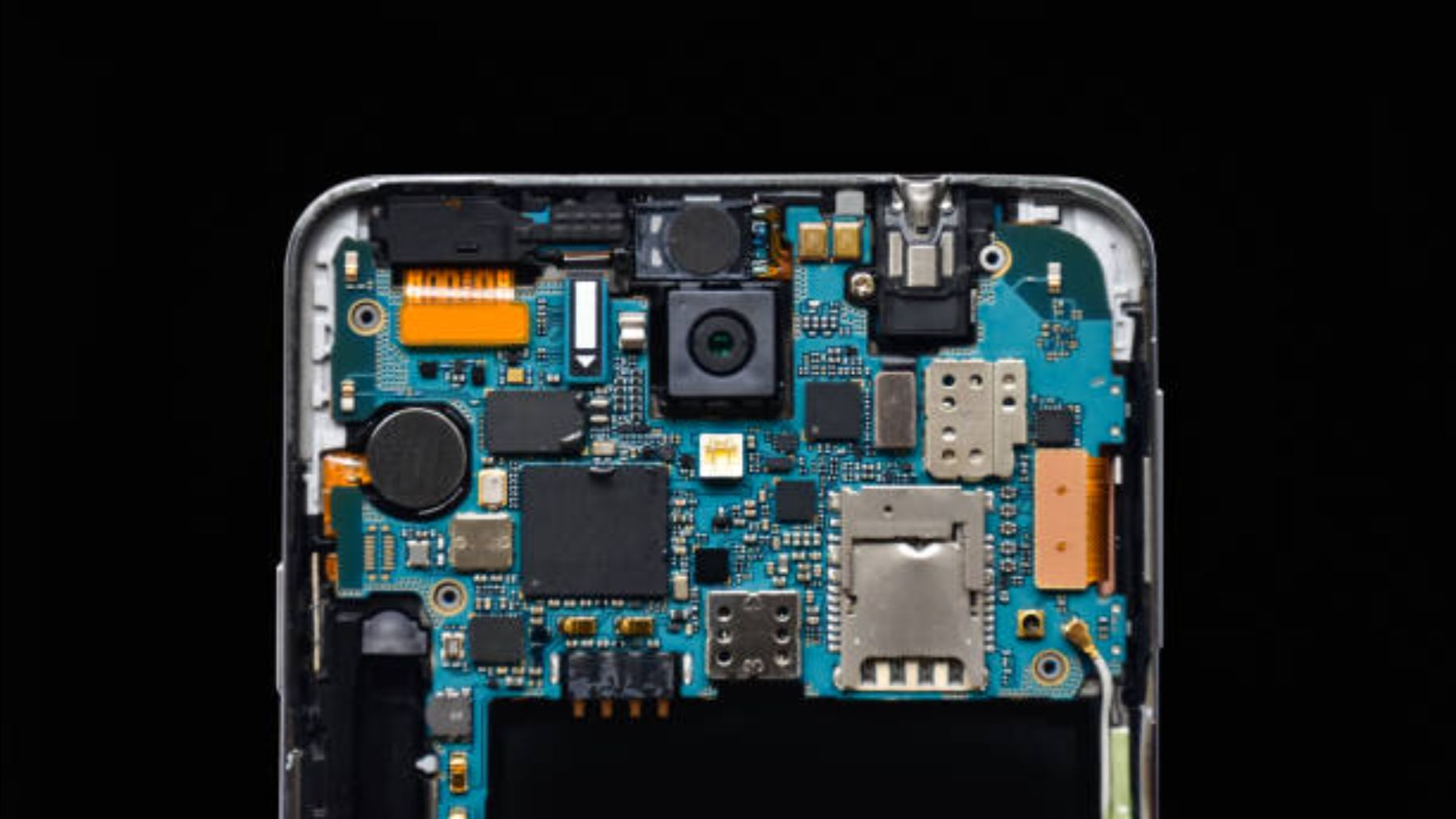 Los científicos no dan crédito: hallan la forma de sacar oro de tus dispositivos electrónicos