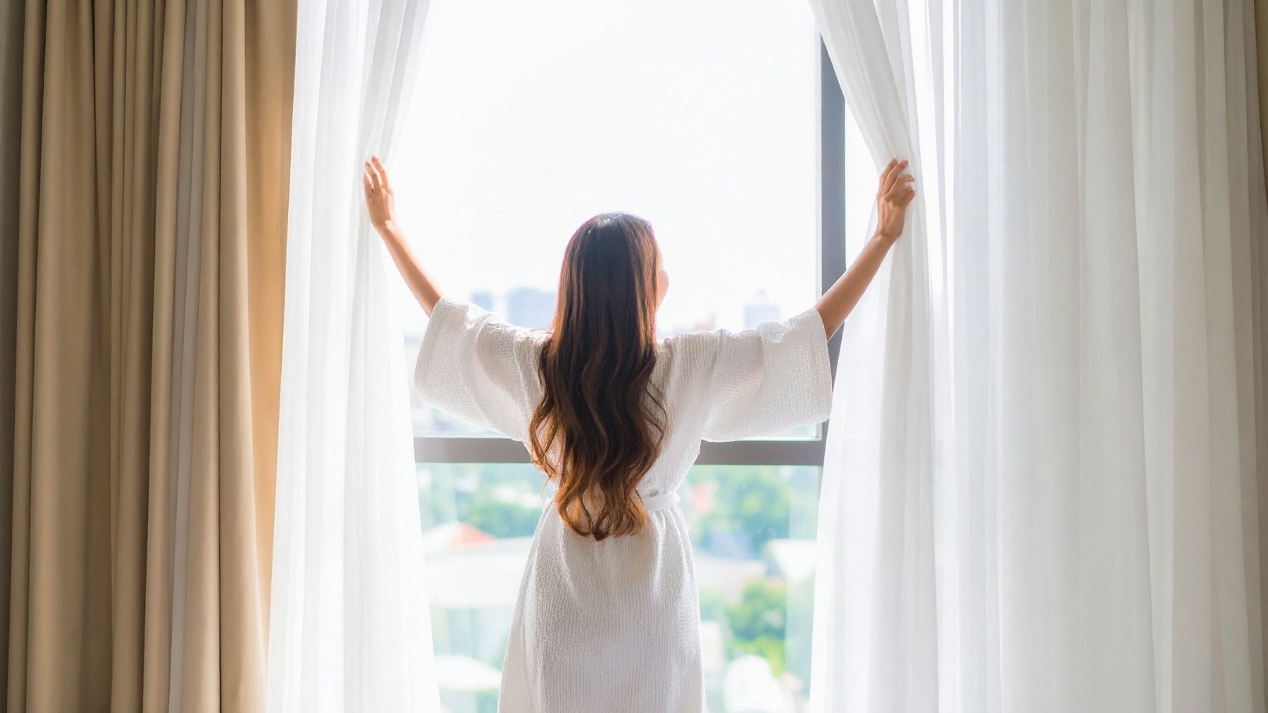El truco para lavar las cortinas en casa sin esfuerzos: sólo tienes que echarle azúcar a la lavadora