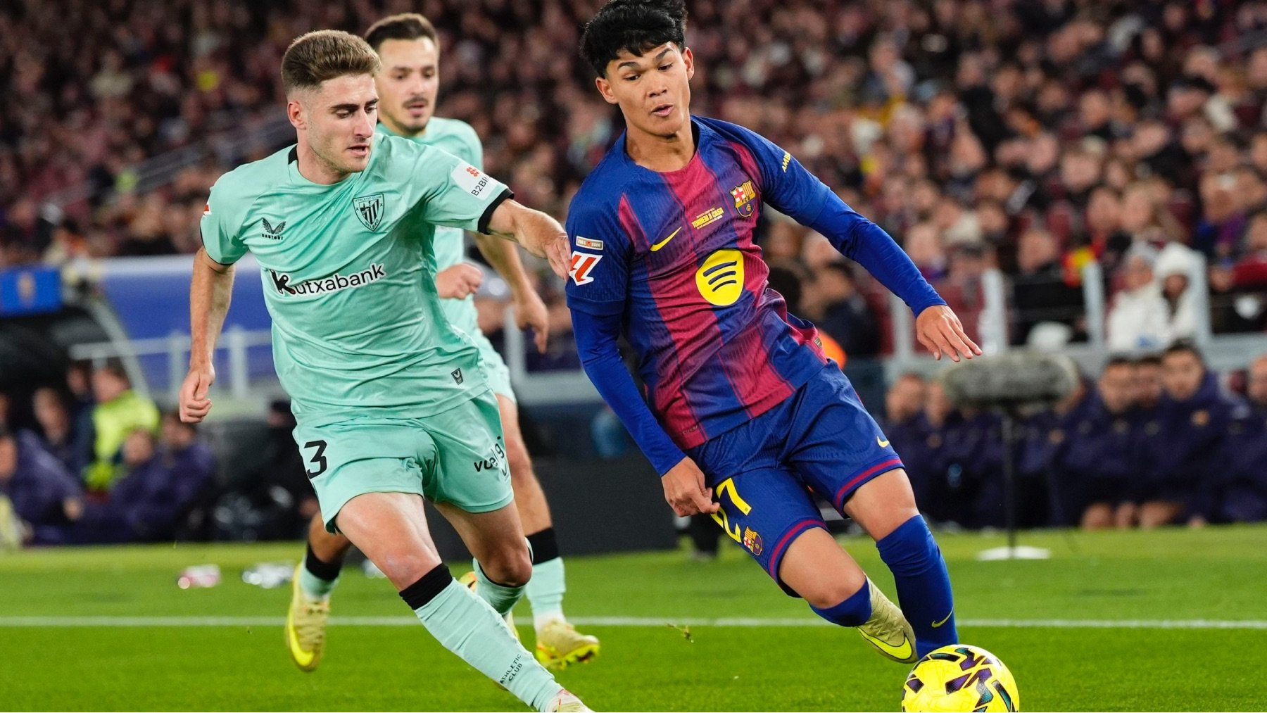 Dro en un partido con el Barcelona. (EFE)