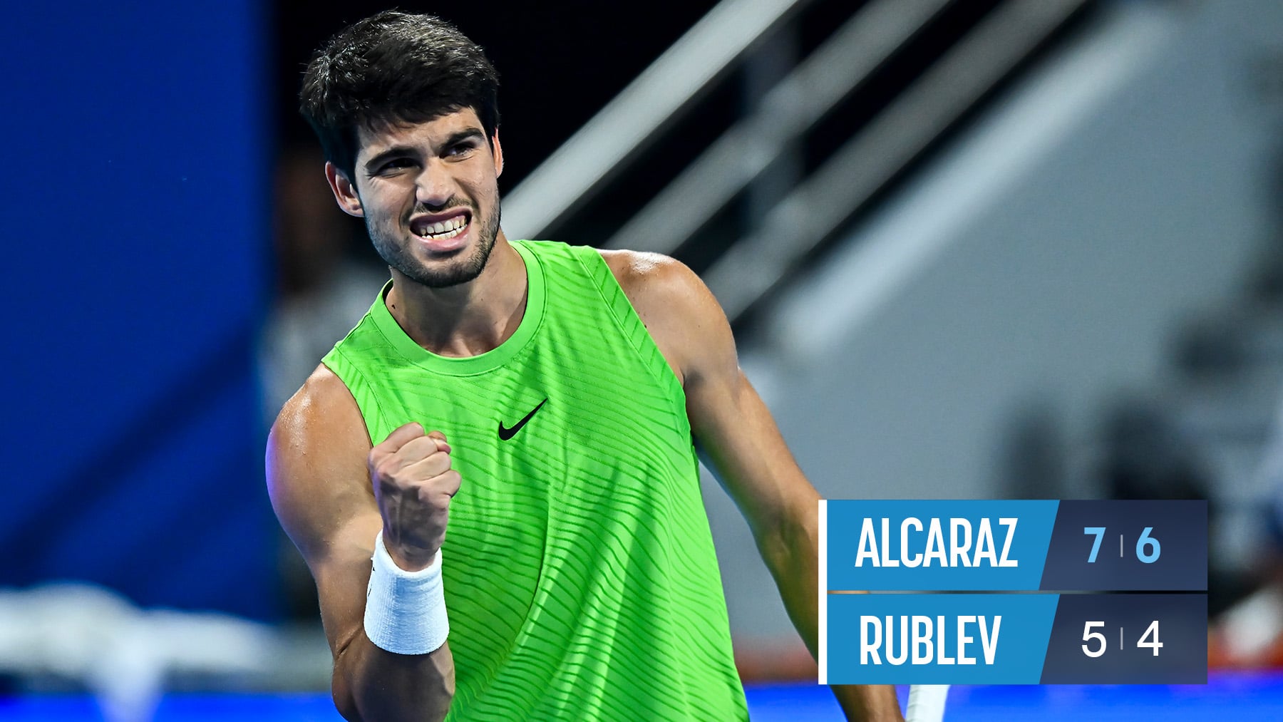 Alcaraz supera a Rublev y peleará por su segundo título del año en la final de Doha