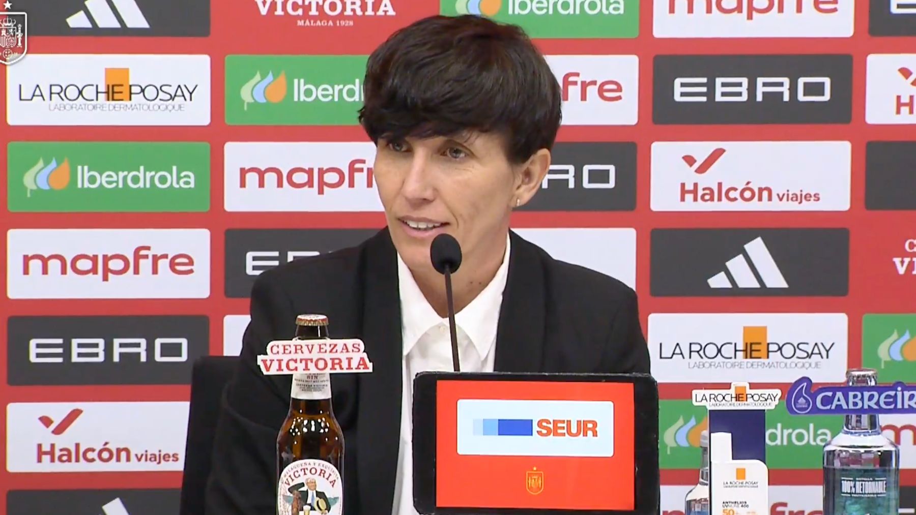 Sonia Bermúdez sobre la ausencia de Jenni Hermoso: Nos basamos en el rendimiento deportivo