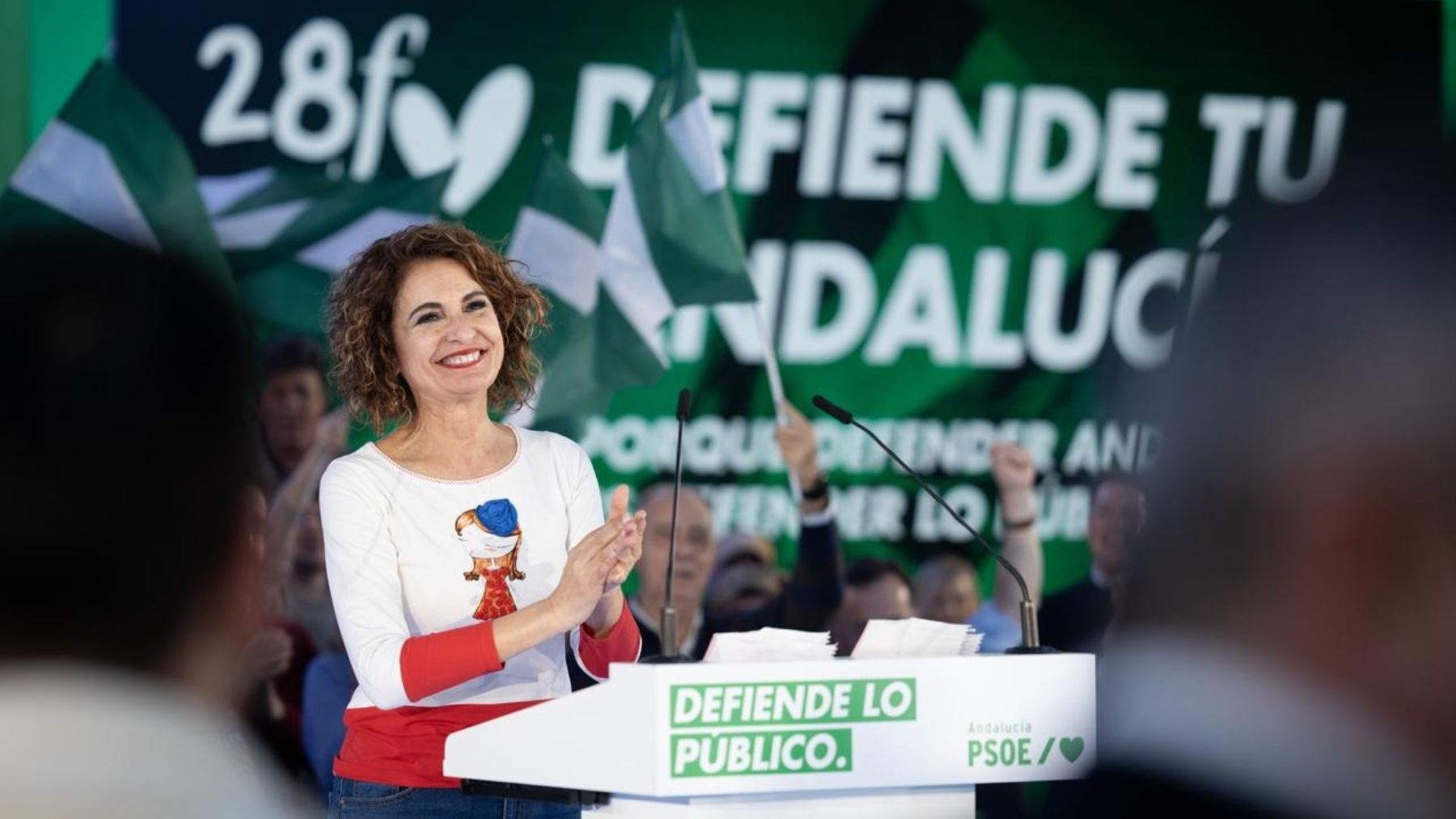 María Jesús Montero exige una ley de lenguas para preservar e impulsar los